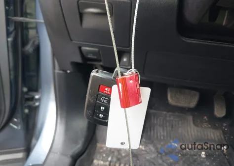 2019 Toyota Highlander Limited from USA, damaged, VIN 5TDDZRFH1KS941613